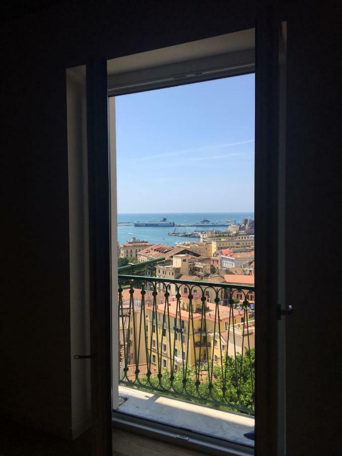 Starhost - Minerva Suite Salerno Dış mekan fotoğraf